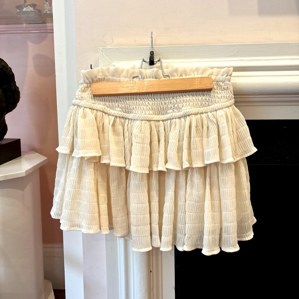 Forever 21 Cream/Off White Mini Skirt (Size S)